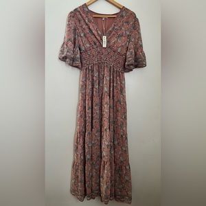 CLOSING SALE! 
Max Studio | Pink Floral Maxi Dress